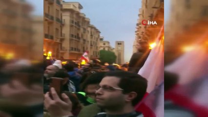 - Lübnan’da Protestocularla Polis Arasında Arbede: 100 Yaralı