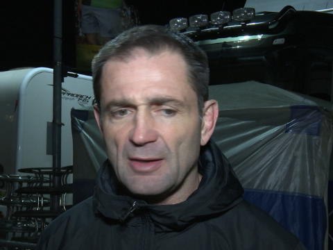 6e j. - Azéma : On a montré du caractère