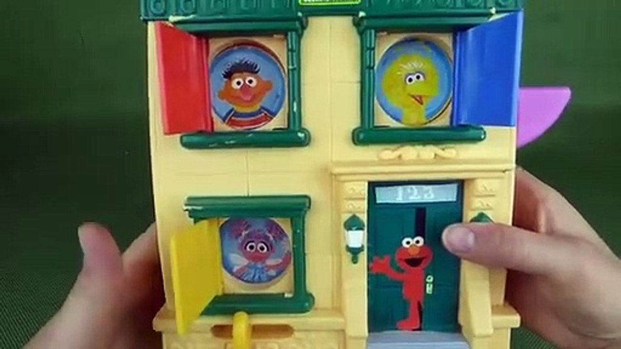 Sesame Street Talking Elmo Surprise House Pop Up Toy from 2010 Sesame Workshop Toys