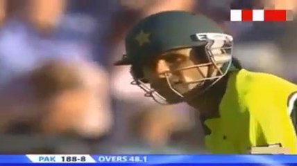 Abdur Razaq Best Batting Parfarmos