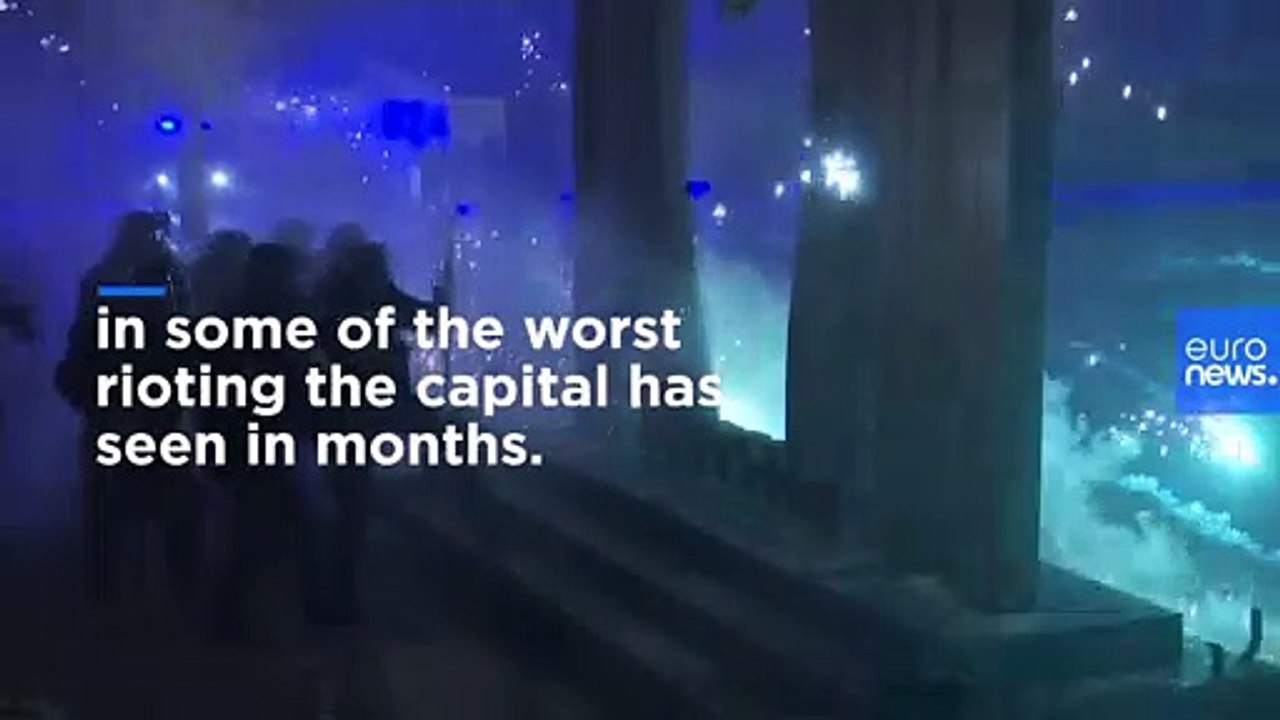 At least 150 injured in Lebanese capital after violent clashes between protesters and police