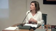 Un diputada socialista defiende 