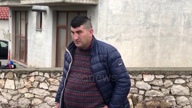 Ora News - Gardianit të burgut të Shënkollit i djegin makinën gjatë natës