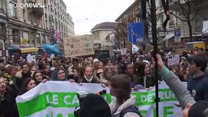 "Nicht mehr in fossile Brennstoffe investieren" - Thunberg heizt Weltwirtschaftsforum in Davos ein