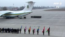 Corpos de vítimas de queda de avião chegam à Ucrânia