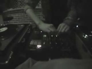 Dj macfly mix zerk 01 avec enduser caustic pulse