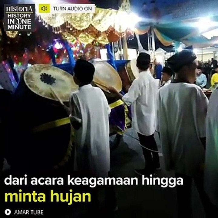 Menggebuk Sejarah Bedug