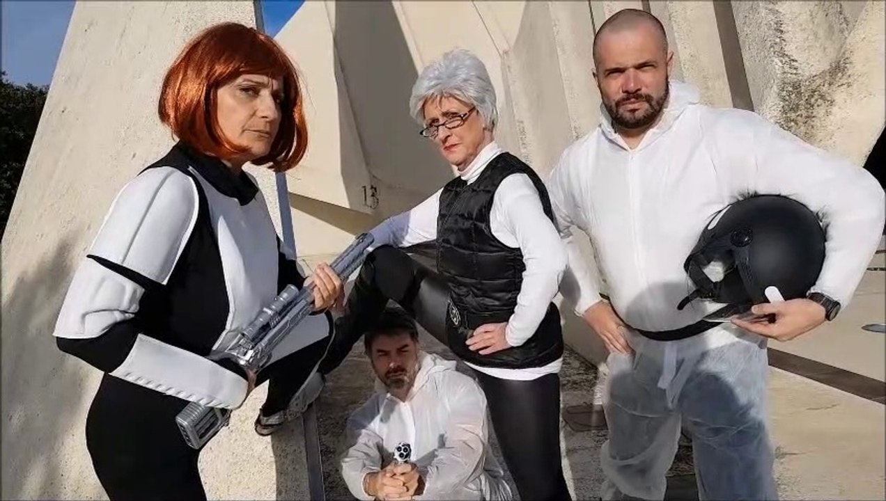 Comédie LES FILLES DE L'ÈRE (théâtre)