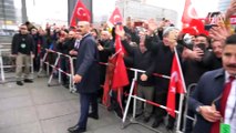 Cumhurbaşkanı Erdoğan'a Almanya'da coşkulu karşılama