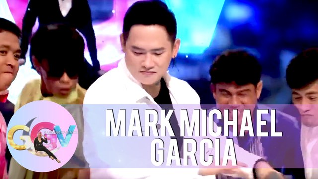 Mark Michael grooves to 'Catriona' dance | GGV