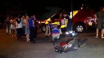 Forte colisão de trânsito entre carro e moto é registrada no Centro de Cascavel