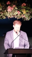 Regardez le Prince Harry qui a brisé le silence cette nuit: "Cette issue  m’apporte une grande tristesse. La décision que j’ai prise pour ma femme et moi n'est pas prise à la légère"