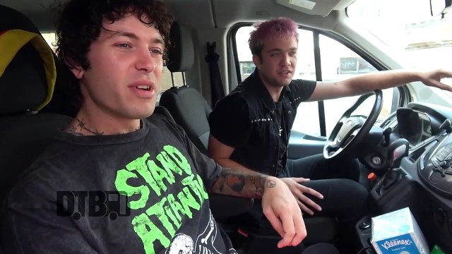 WSTR - BUS INVADERS Ep. 1548