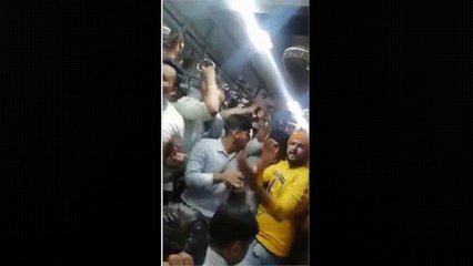 Tukde Tukde Gang Ko Jald Milegi Aazadi - Desh Ke Gaddaro ko goli Maro salo ko