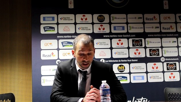Conférence de presse après match coach Saint Amand