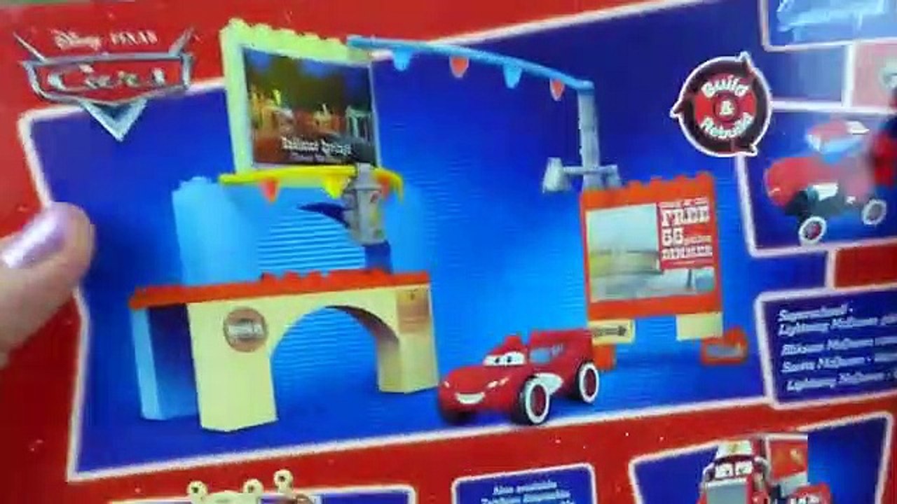 Disney Cars Glow in the Dark Mega Bloks Toys Supercharged Cruising Lightning Mcqueen and Sally Toys-