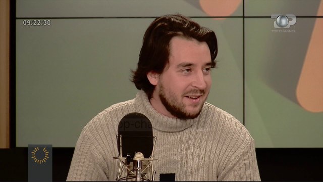 Wake Up/ Ylljet Aliçka me pjesën Letra sjell në Metropol një histori krejtësisht personale