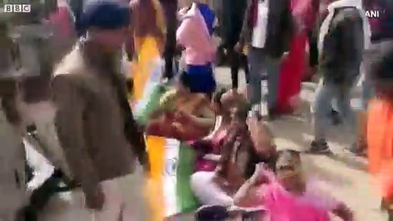 Madhya Pradesh की डिप्टी कलेक्टर Priya Verma पर किसने हमला किया? (BBC Hindi)
