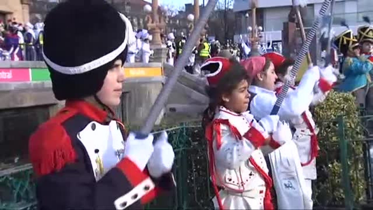 San Sebastián celebra su tradicional "Tamborrada"