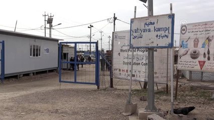 Türk Kızılay Kerkük'teki iç göçmenlere gıda yardımı yaptı