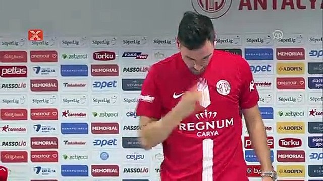 Sinan Gümüş: Antalyaspor 'Gel yardım et' dedi, geldim