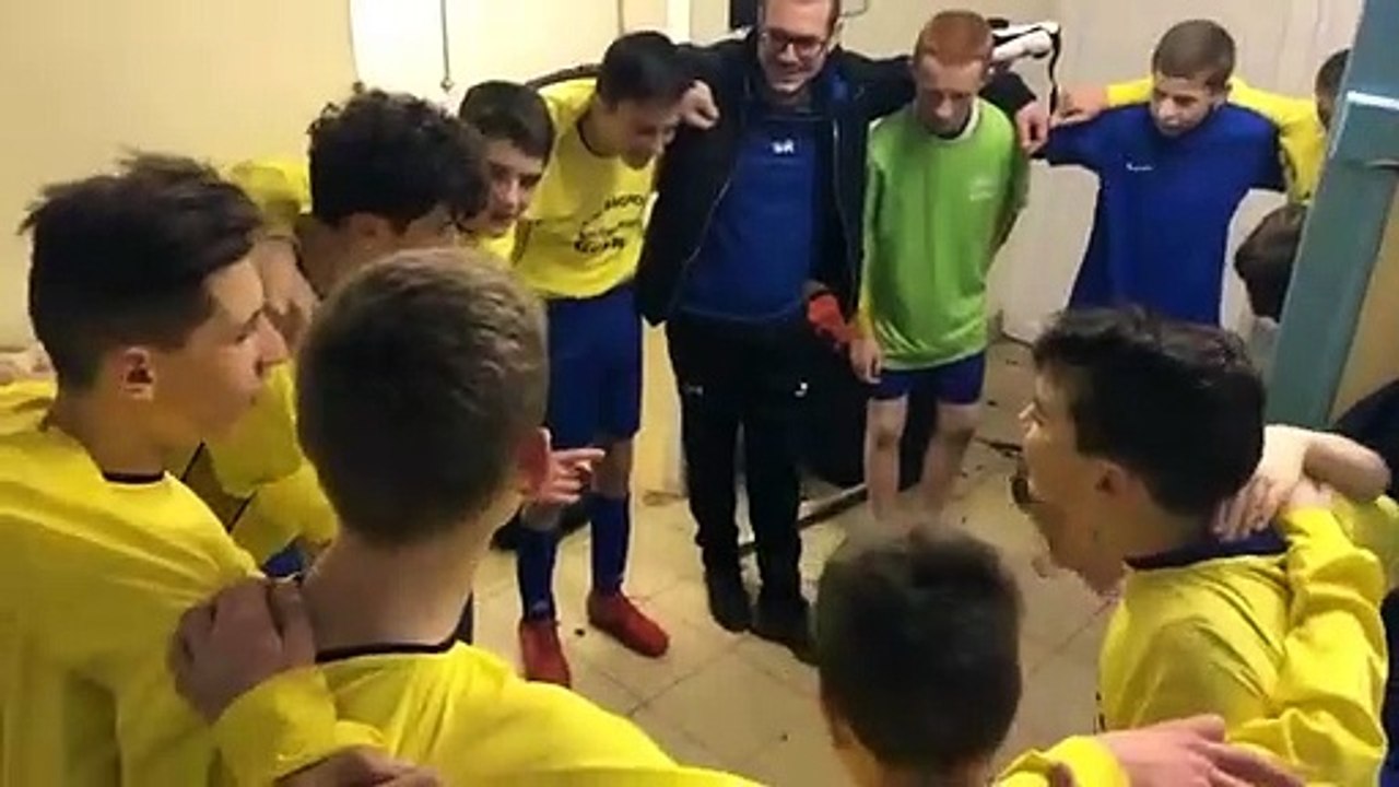 LE CRI DE LA VICTOIRE POUR LES U15 CONTRE JUVIGNE