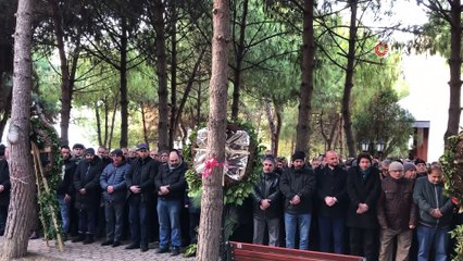 Metrobüs yoluna girerek kaza yapan genç motorcu, son yolcuğuna uğurlandı