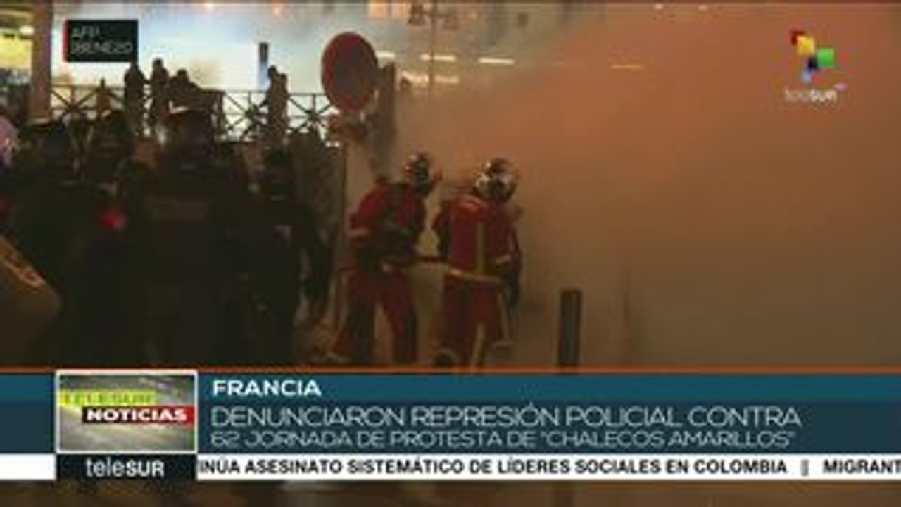 Policía francesa reprime a los Chalecos Amarillos