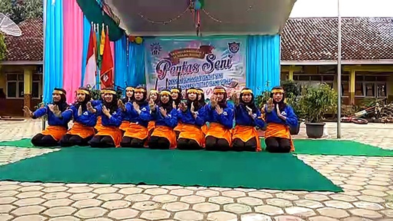 Tari tradisional of Indonesia
