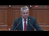 Report TV -Murrizi ironi në Kuvend: Shtoni edhe një ministër, se keni shtuar ministrin!