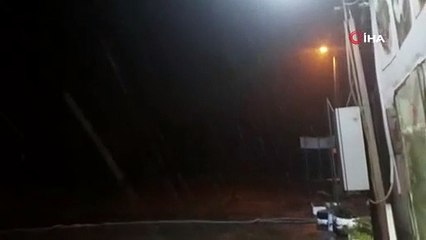 İstanbul'un yüksek kesimlerinde kar yağışı