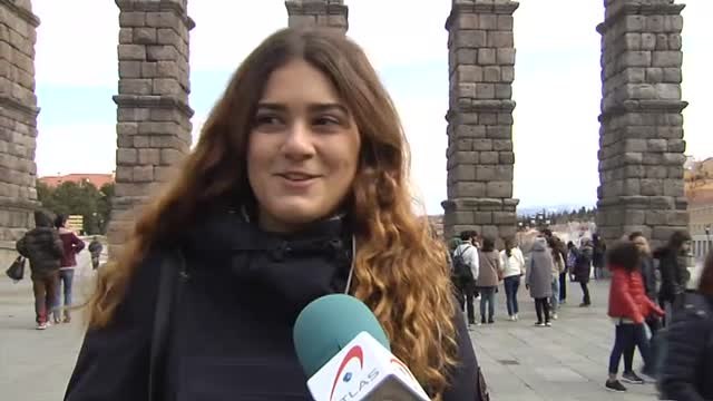 Vientos de más de 100 kilómetros por hora provocan millares de incidencias y llamadas a los servicios de emergencia