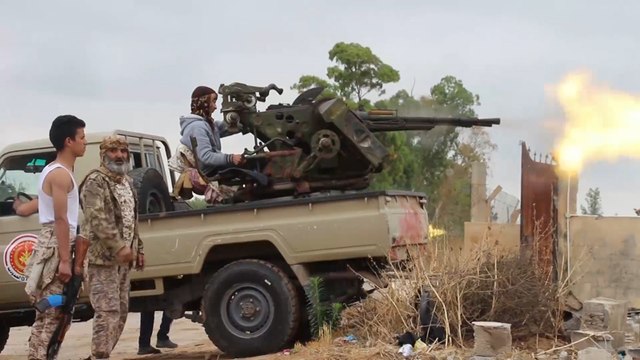 تجدد الاشتباكات جنوبي طرابلس بعد خرق حفتر للتهدئة مجددا