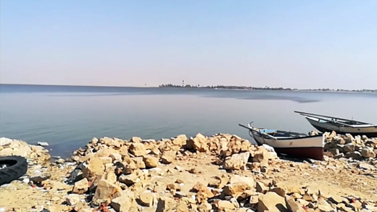 Tourist Capture Oldest Nature Qarun Lake View