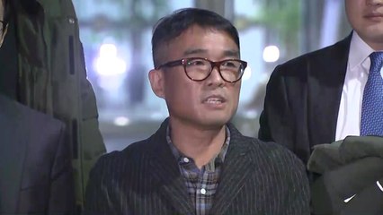 이 와중에 또..."친구끼리 뽀뽀도 못해주냐" 김건모 성희롱 폭로  / YTN