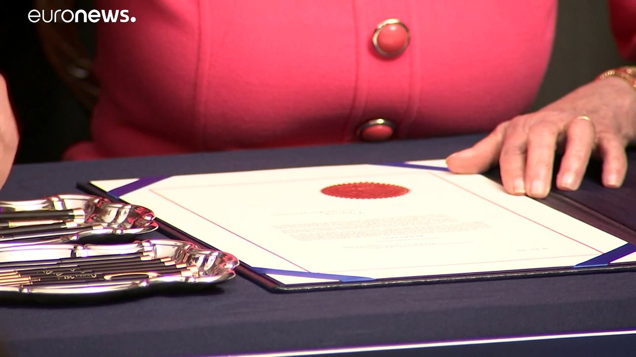 Amtsenthebung: Das Verfahren