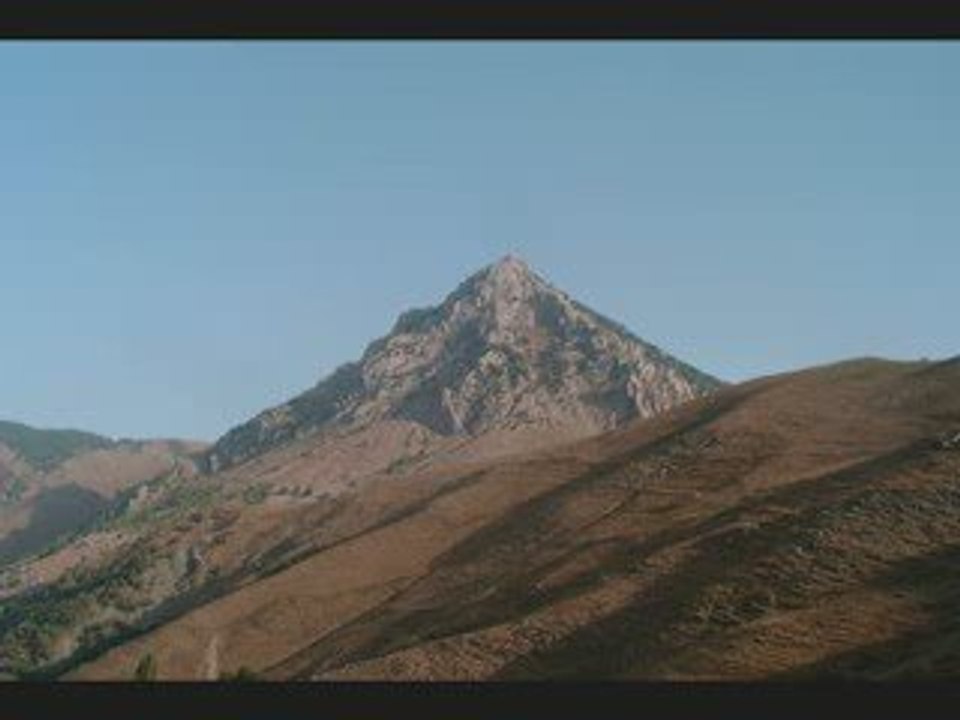 Kabylie Ait Adella-Tifilkout-Souk El-had- Illlten.