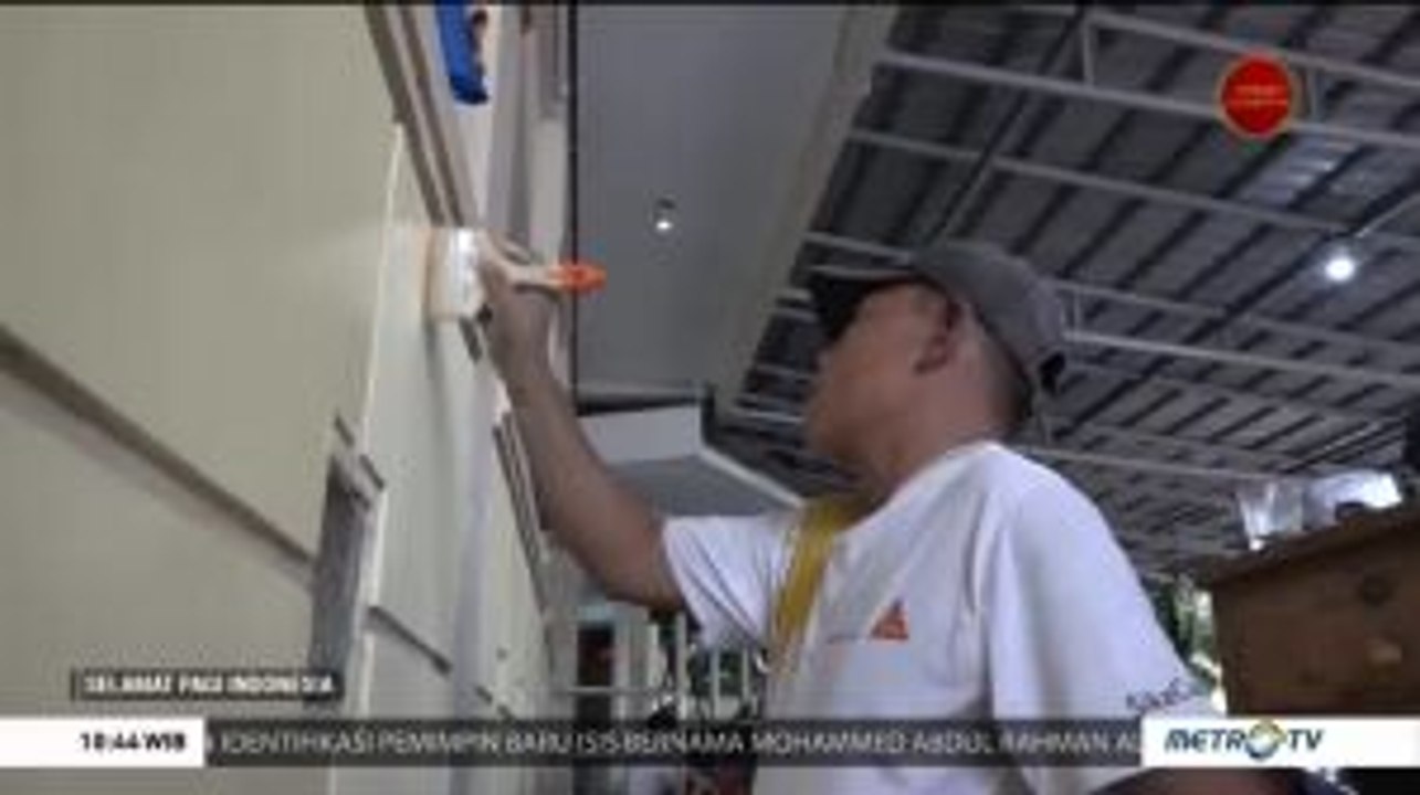 Metro TV Bersama Cat Altex Lakukan Pengecatan Ulang di Masjid Terdampak Banjir