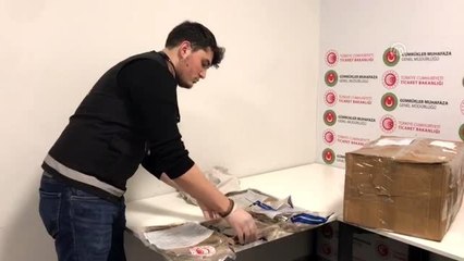 ?İstanbul Havalimanı'nda kına malzemesi kolilerinde uyuşturucu ele geçirildi
