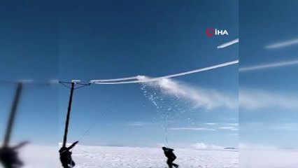 Ekiplerin zorlu buz mesaisi