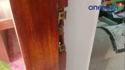 காட்பாடியில் மருத்துவர் வீட்டின் பூட்டை உடைத்து 50 சவரன் தங்கநகைகள் ரூ.3 லட்சம் ரொக்கம் கொள்ளை