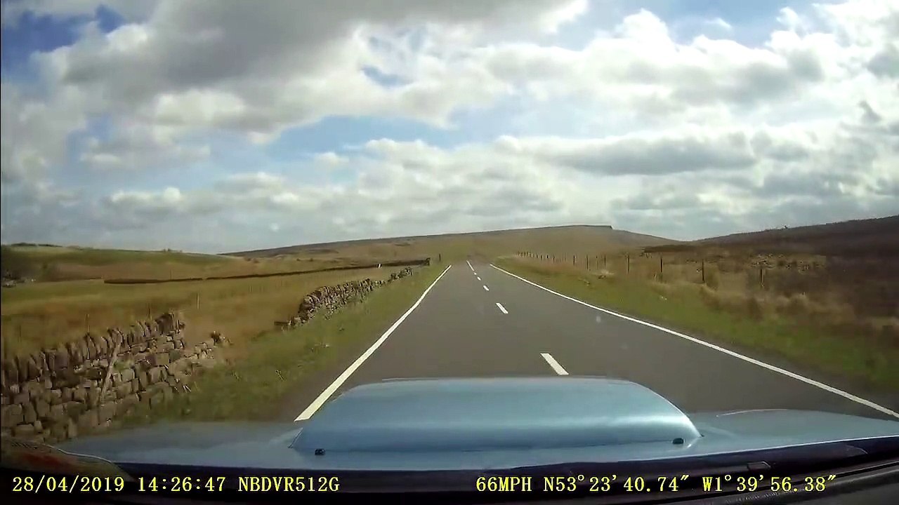 La police américaine diffuse une vidéo d'un accident entre une moto et une Subaru