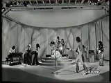 Johnny Hallyday électrise avec 'Whole Lotta Shakin' Goin' On' (23.04.1972) : Une Performance Inoubliable