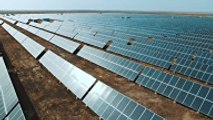 La capacité d'énergie solaire mondiale en augmentation