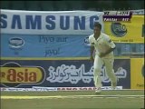 Shoaib Akhtar's Amazing Spell of 6 for 11 ! 5 Yorkers with clean bowled vs New Zealand 2002 ! Must Watch Master piece