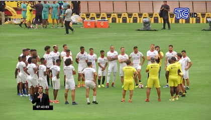 Alfaro Moreno viajó a Uruguay para acompañar al ídolo en su camino a la copa Libertadores 2020