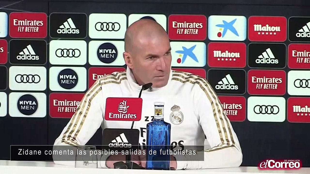 Zidane, entrenador del R. Madrid, comenta la posible salida de futbolistas de su plantilla