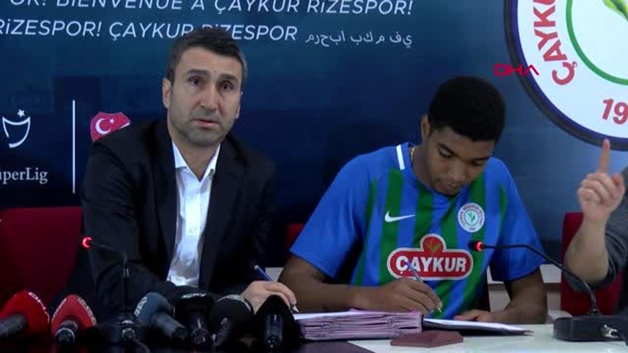 Spor çaykur rizespor, yeni transferleriyle sözleşme imzaladı