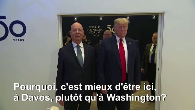 Depuis Davos, Trump qualifie son procès en destitution de farce et de chasse aux sorcières