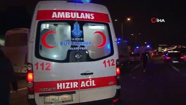 Kağıthane-Seyrantepe mevkiinde 4 aracın karıştığı trafik kazası meydana geldi. Kazada yaralananların olduğu öğrenildi.